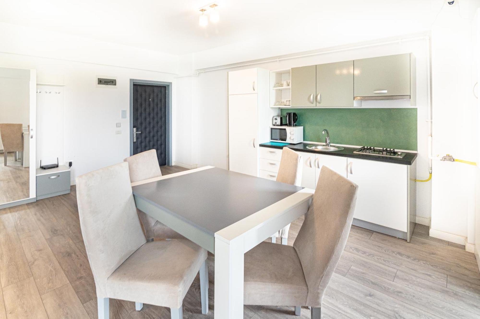 Miramare Residence Aparthotel Năvodari Екстериор снимка