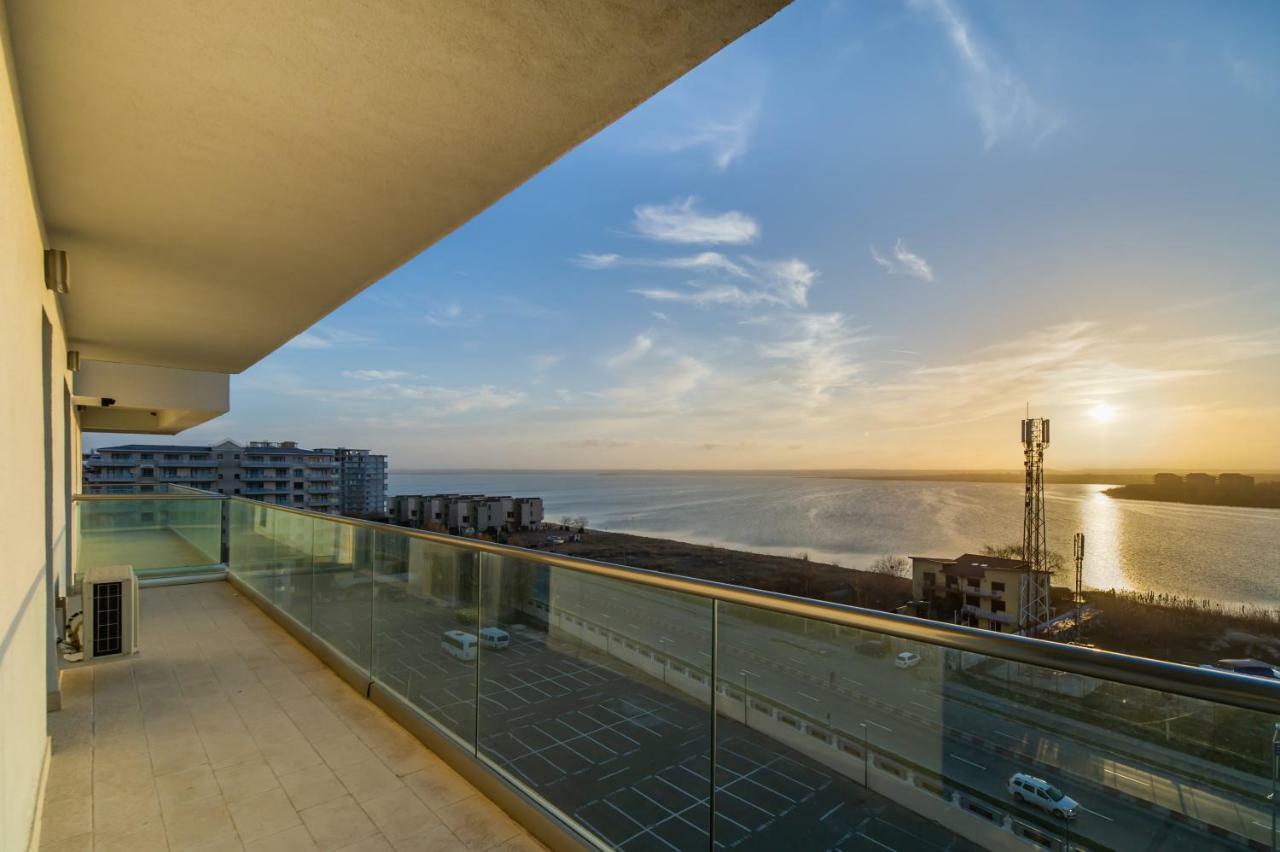 Miramare Residence Aparthotel Năvodari Екстериор снимка