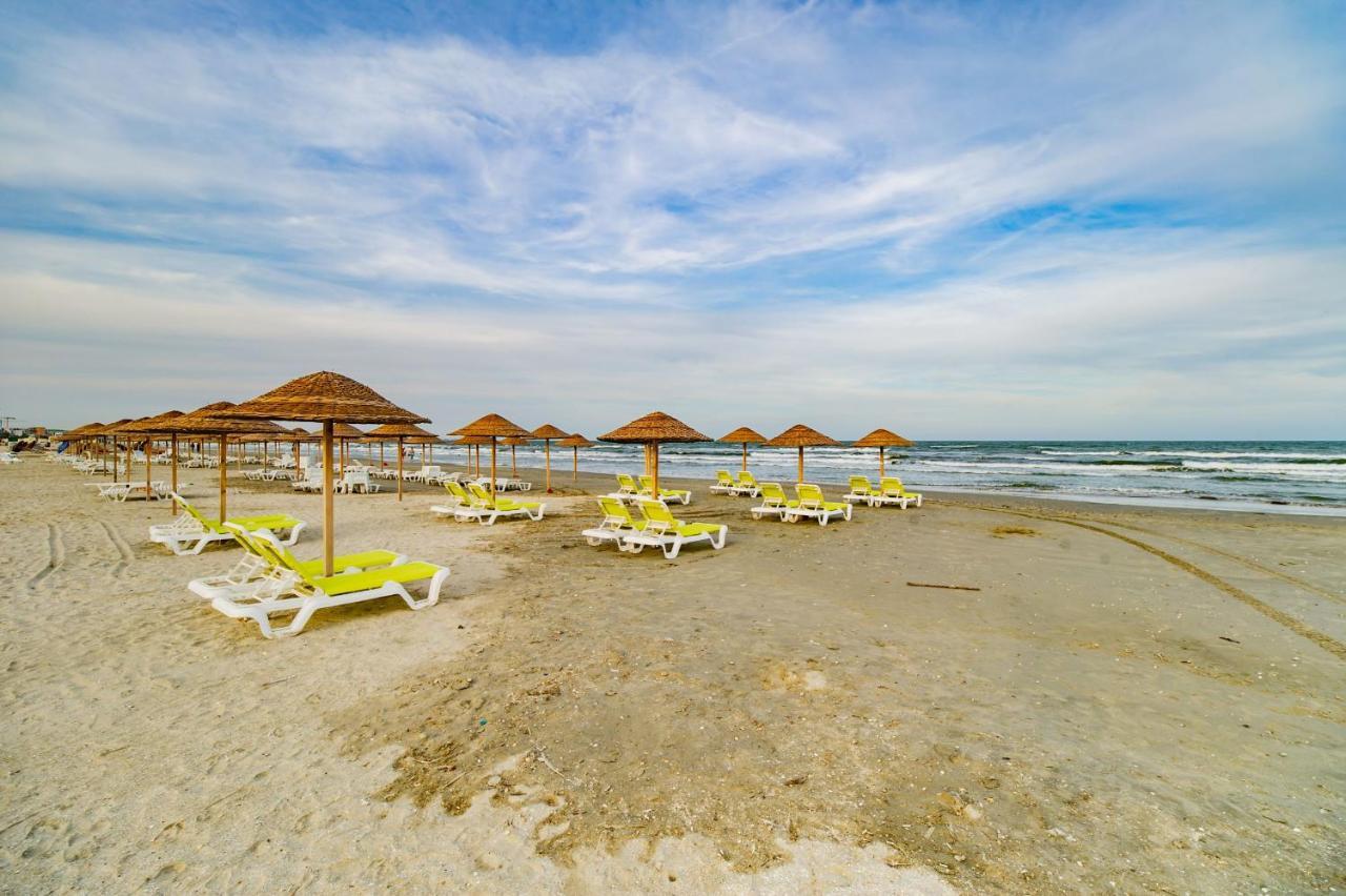 Miramare Residence Aparthotel Năvodari Екстериор снимка